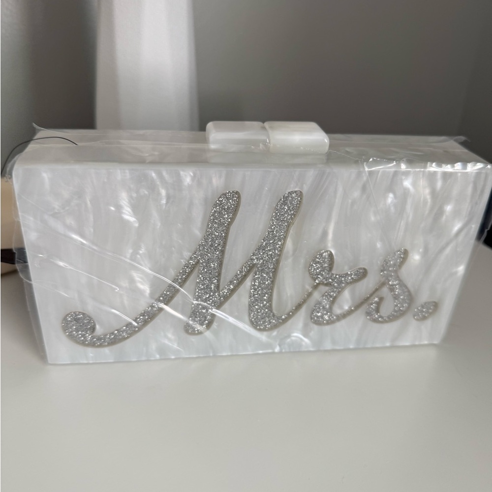 NIB Lulu Mrs Acrylic Bag